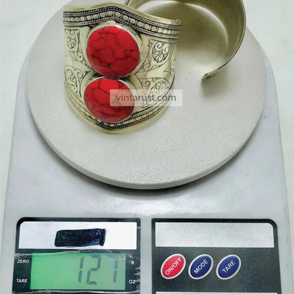 Single Red Coral Bracelets, Gemstone Bracelets, Vintage Handmade Adjustable - Picture 9 of 15